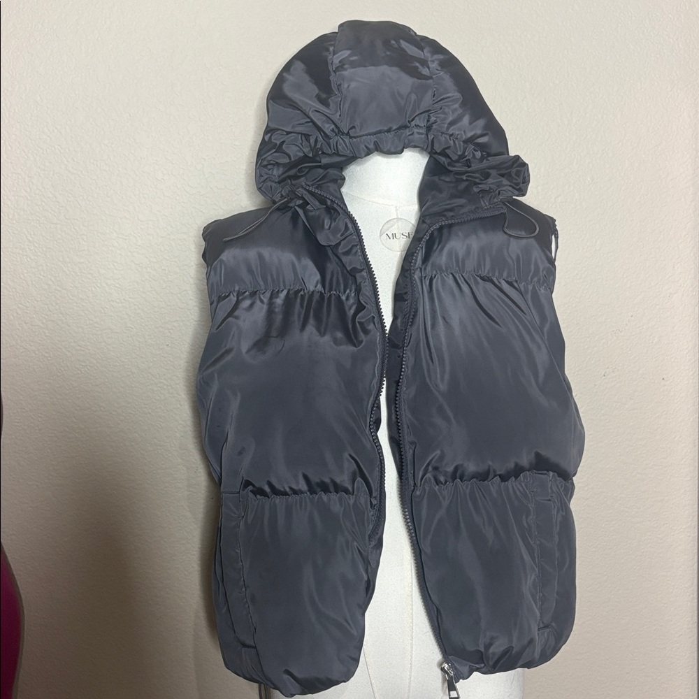Muse Women's Charcoal Puffer Vest